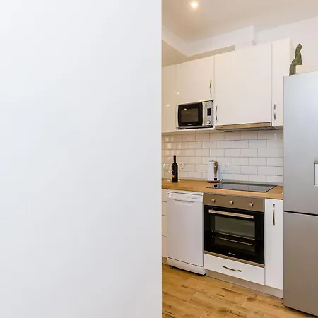 Moon River - Two-bedroom With Terrace شقة *