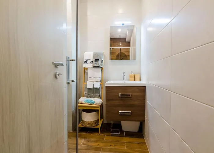 Moon River - Two-bedroom With Terrace Appartamento